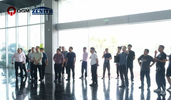 Делегацията на мрежата за промишлени твърди отпадъци посети Quangong Co., Ltd. за инспекция и обмен