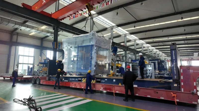 Интелигентните машини за производство на тухли QuanGong тръгват на ново задгранично пътешествие, допринасяйки за зеленото надграждане на глобалната инфраструктура.