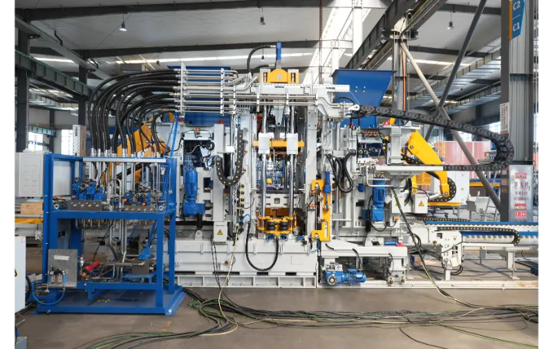 Линия за производство на тухли Quangong Machine ZN900-2: Упълномощена от интелекта, изграждане на нов стандарт за ефективно и екологично производство на тухли